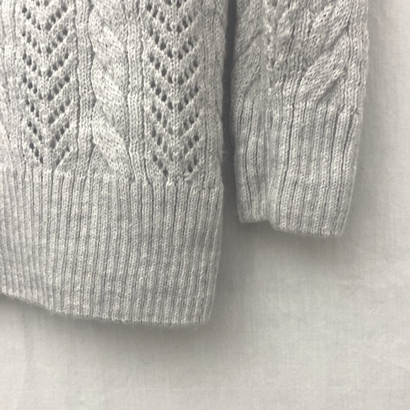 NEW- OVERSIZED STACCATO V-NECK CARDIGAN BUTTON SWEATER - Picture 3 of 7